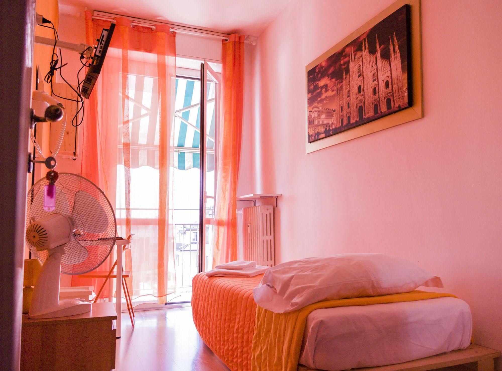Hôtel Foresteria Lombarda By Max à Milan Extérieur photo