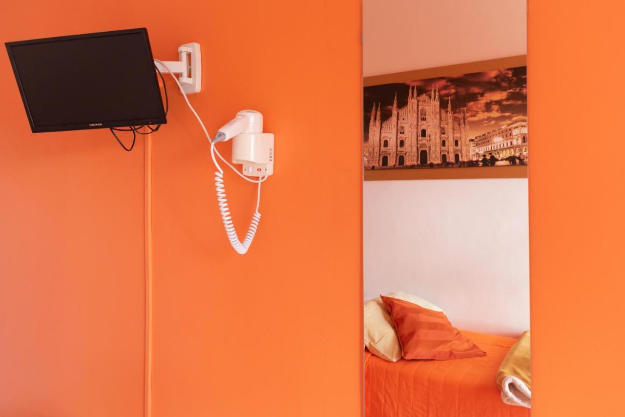 Hôtel Foresteria Lombarda By Max à Milan Extérieur photo