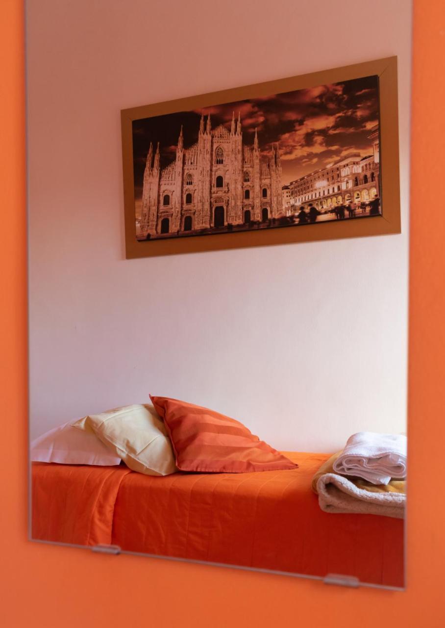 Hôtel Foresteria Lombarda By Max à Milan Extérieur photo